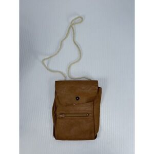 VTG Hand Made Cross Body Pocket Pouch Leather Passport Holder Small Snap Bag 5"H